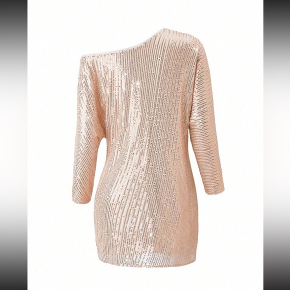 Luxe champagne sexy off shoulder party formal dress - Picture 2 of 5